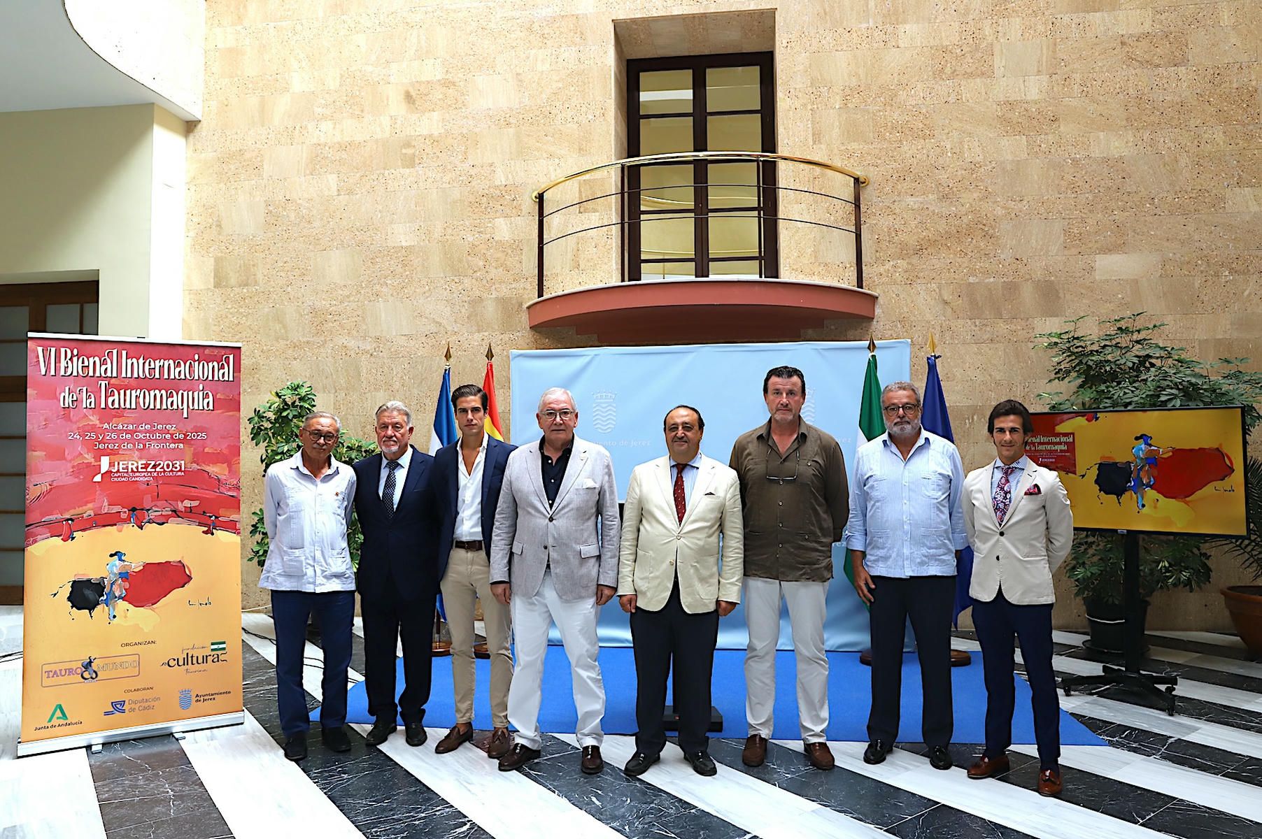 Presentación de la VI Bienal Internacional de Tauromaquia, que acogerá el Alcázar de Jerez.