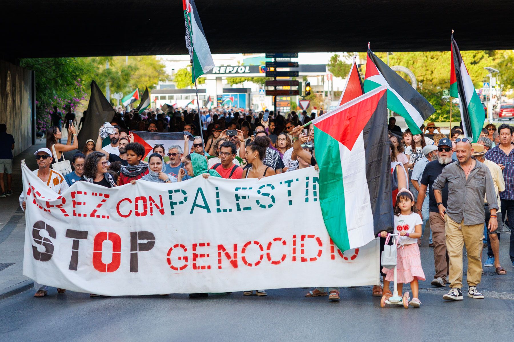  Jerez llena las calles para exigir el fin del genocidio en la Franja de Gaza