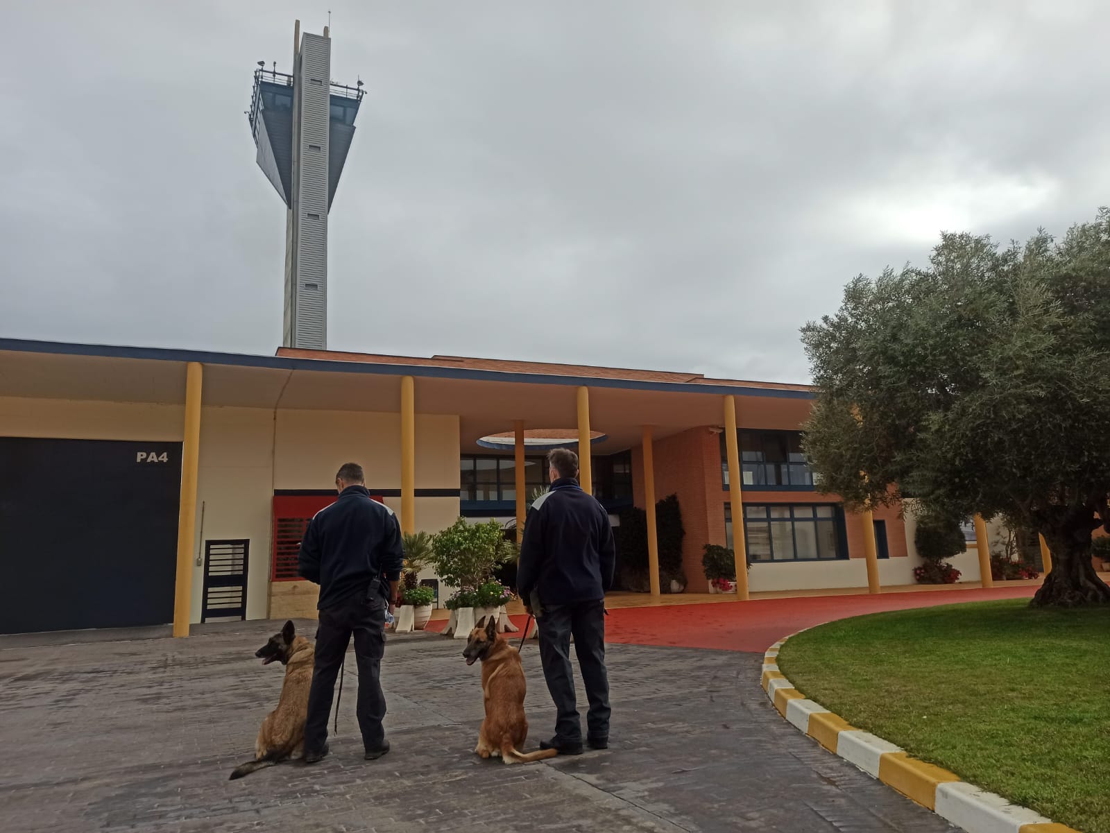 Exterior de Puerto III, centro penitenciario en El Puerto.