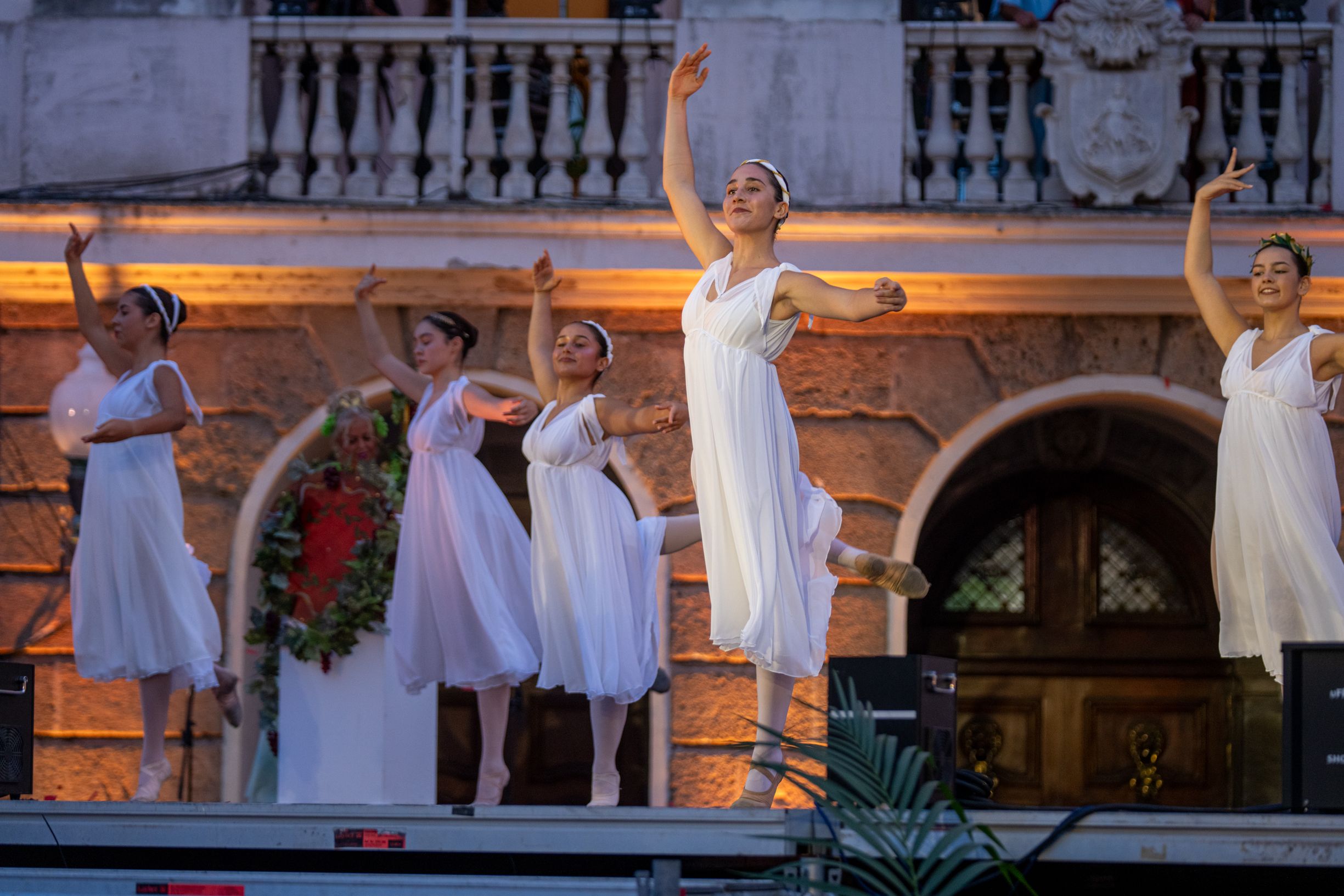 El espectacular viaje en el tiempo de Cádiz  así ha vuelto a ser Gades 48