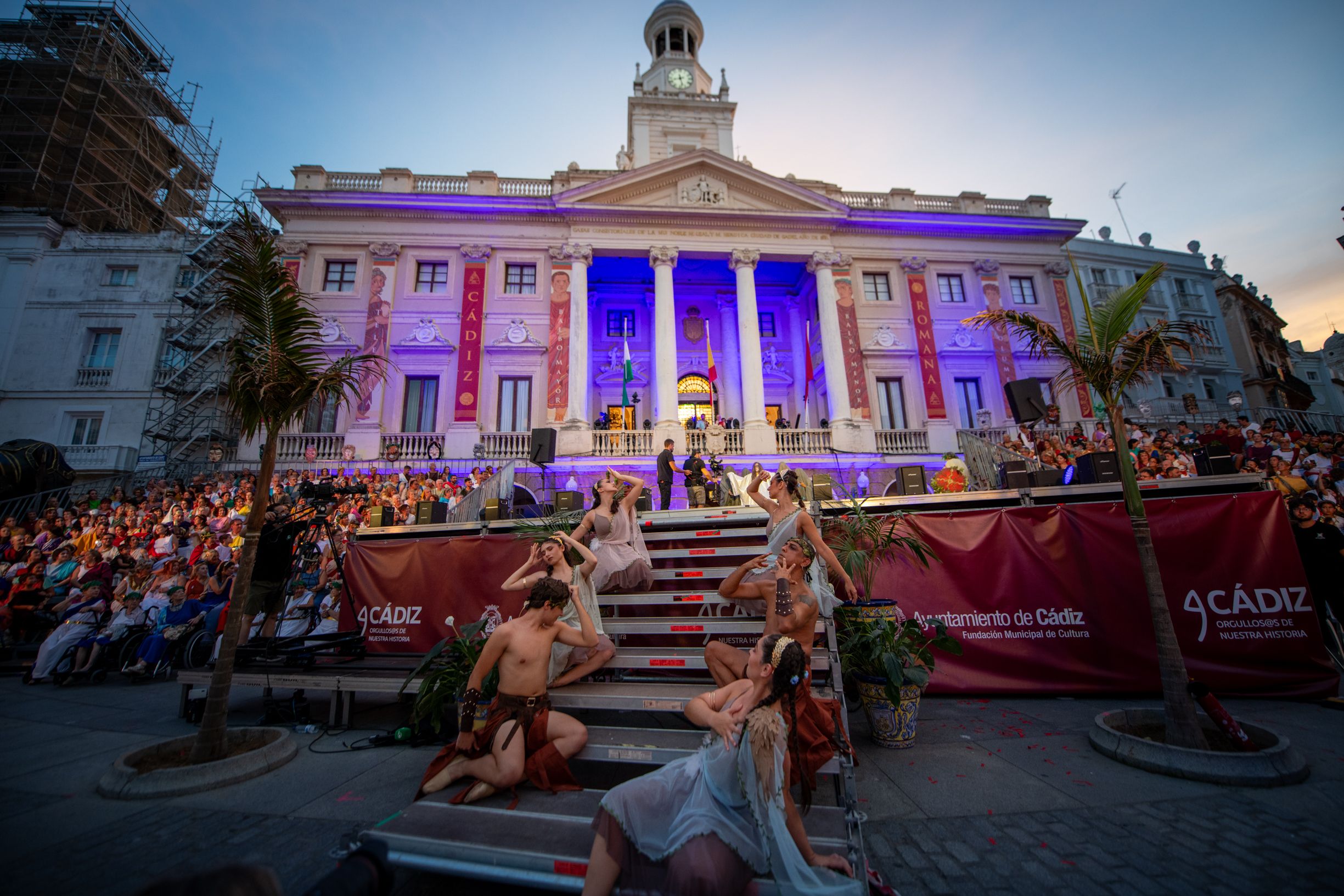 El espectacular viaje en el tiempo de Cádiz  así ha vuelto a ser Gades 52