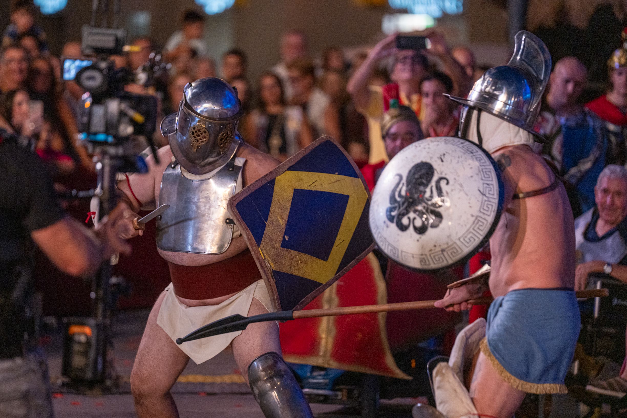 El espectacular viaje en el tiempo de Cádiz  así ha vuelto a ser Gades 66