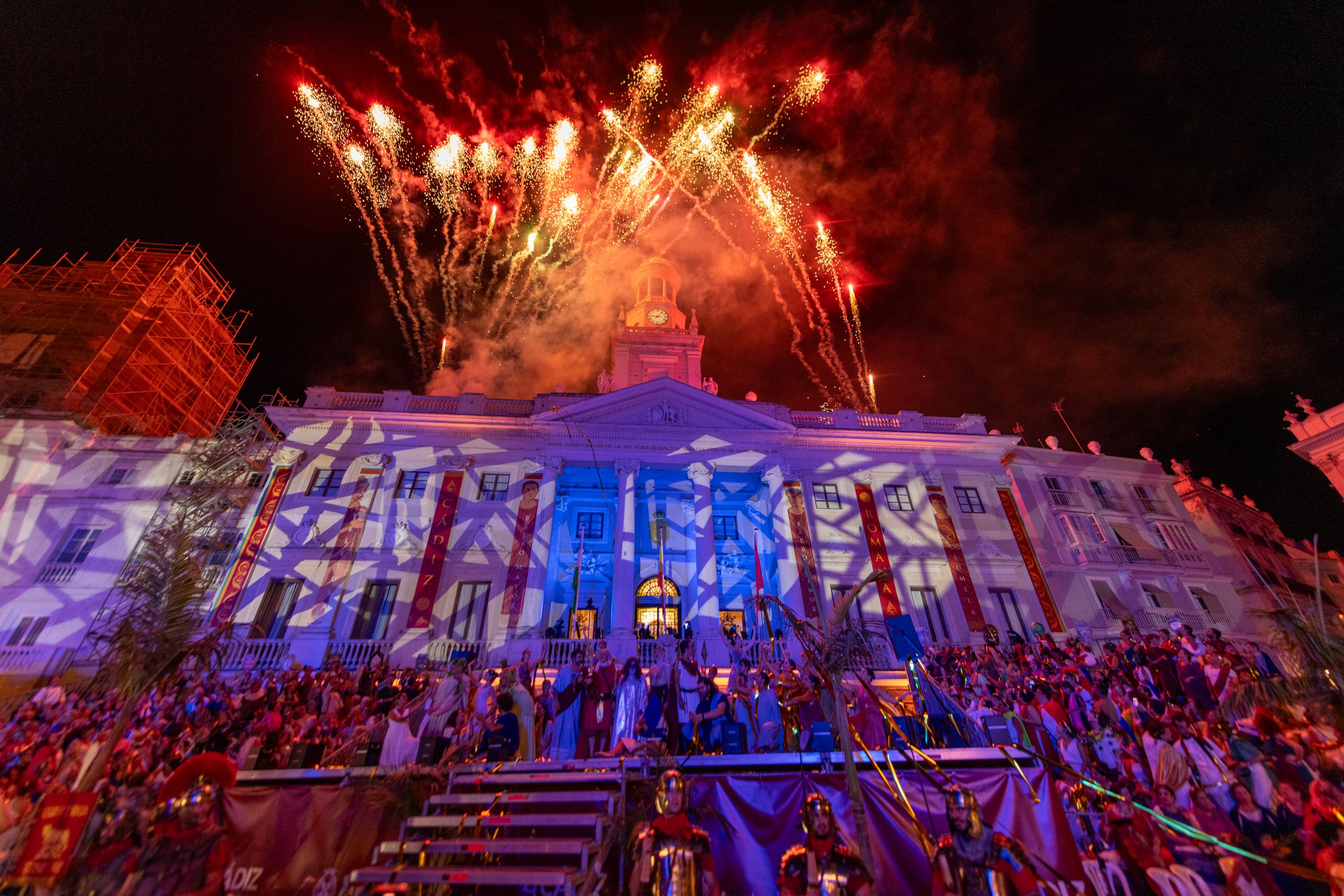 El espectacular viaje en el tiempo de Cádiz  así ha vuelto a ser Gades 83