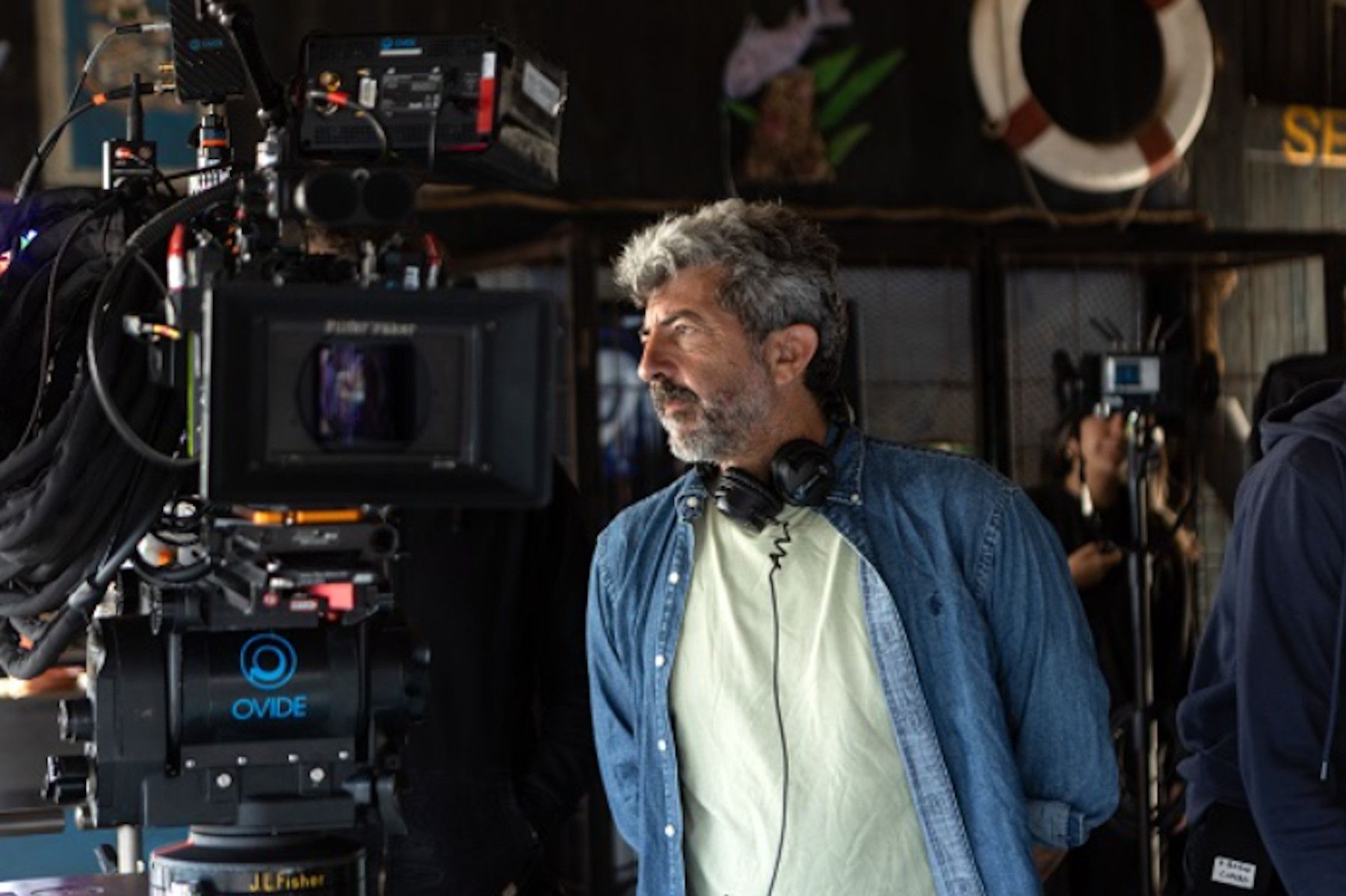 Alberto Rodríguez durante el rodaje de 'Los Tigres'.