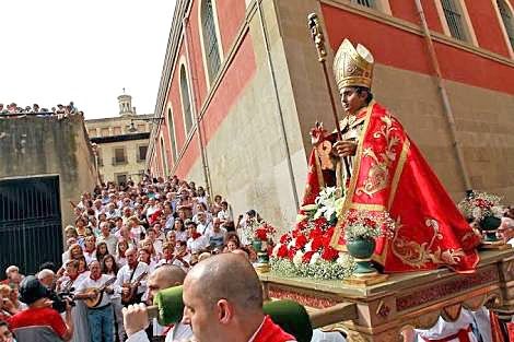 Procesión de san Fermín en Pamplona. Procesión de san Fermín en Pamplona.