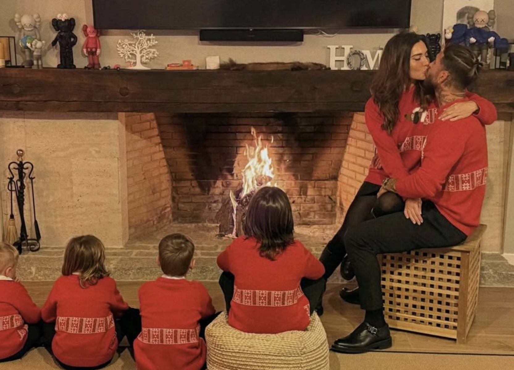 Foto de Sergio Ramos, Pilar Rubio y sus hijos.