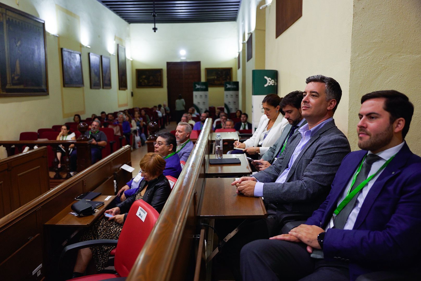 Una de las ponencias organizadas en en el Palacio de Benamejí en Écija. Una de las ponencias organizadas en en el Palacio de Benamejí en Écija.
