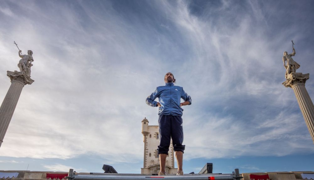 EDUARDO GUERRERO EN EL ENSAYO DEL FARO ROMANO PUERTA TIERRA CADIZ