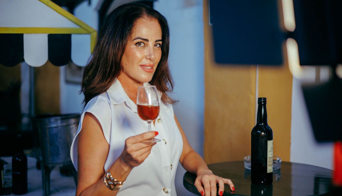 RUTH INFLUENCER VINO 4