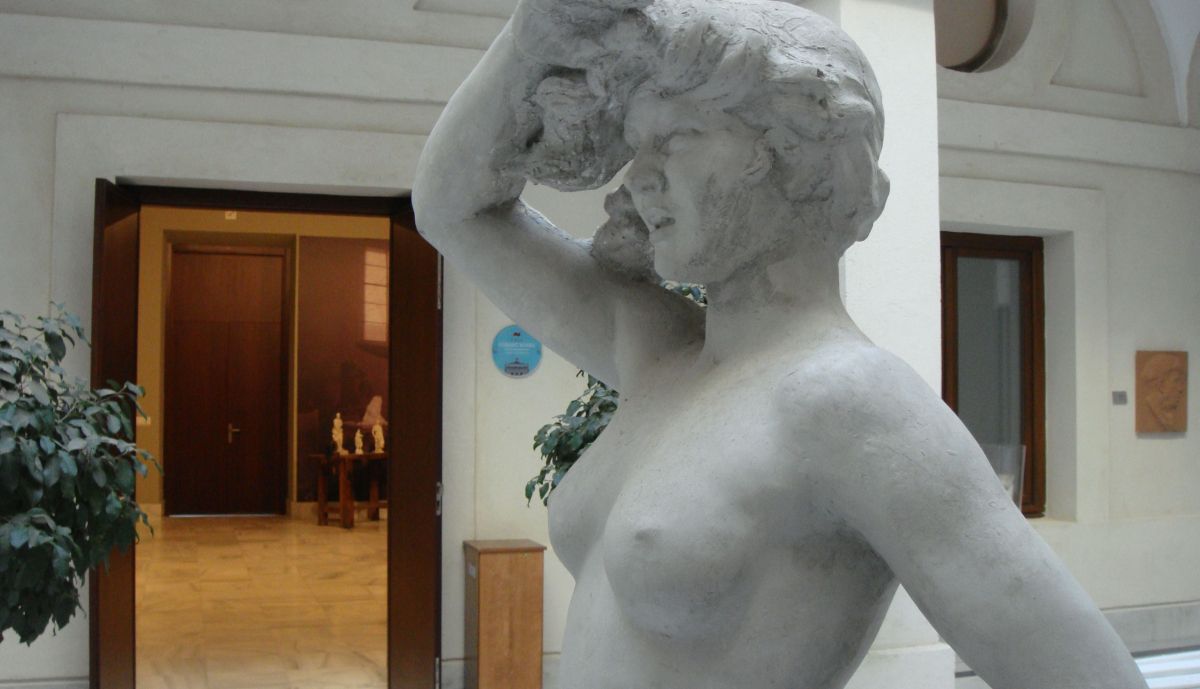 Gades, visión trasera, Paseo Marítimo de Cádiz. (1)