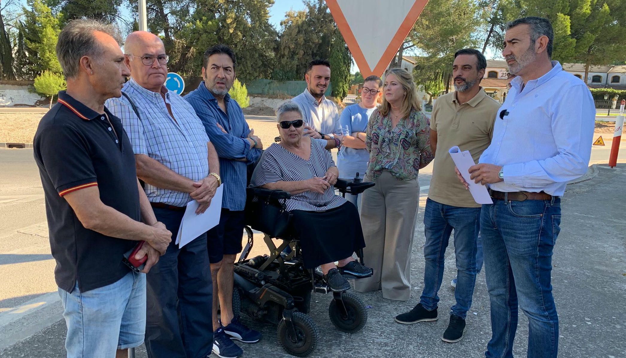 El vicesecretario general del PSOE de Cádiz y portavoz en la Diputación, Javier Pizarro, en su visita a Jerez.