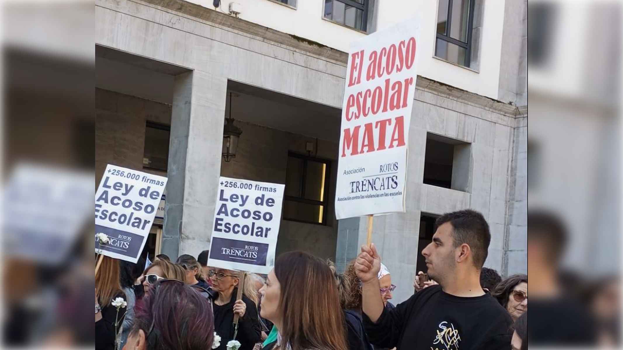 Imagen de una manifestación contra el acoso escolar.