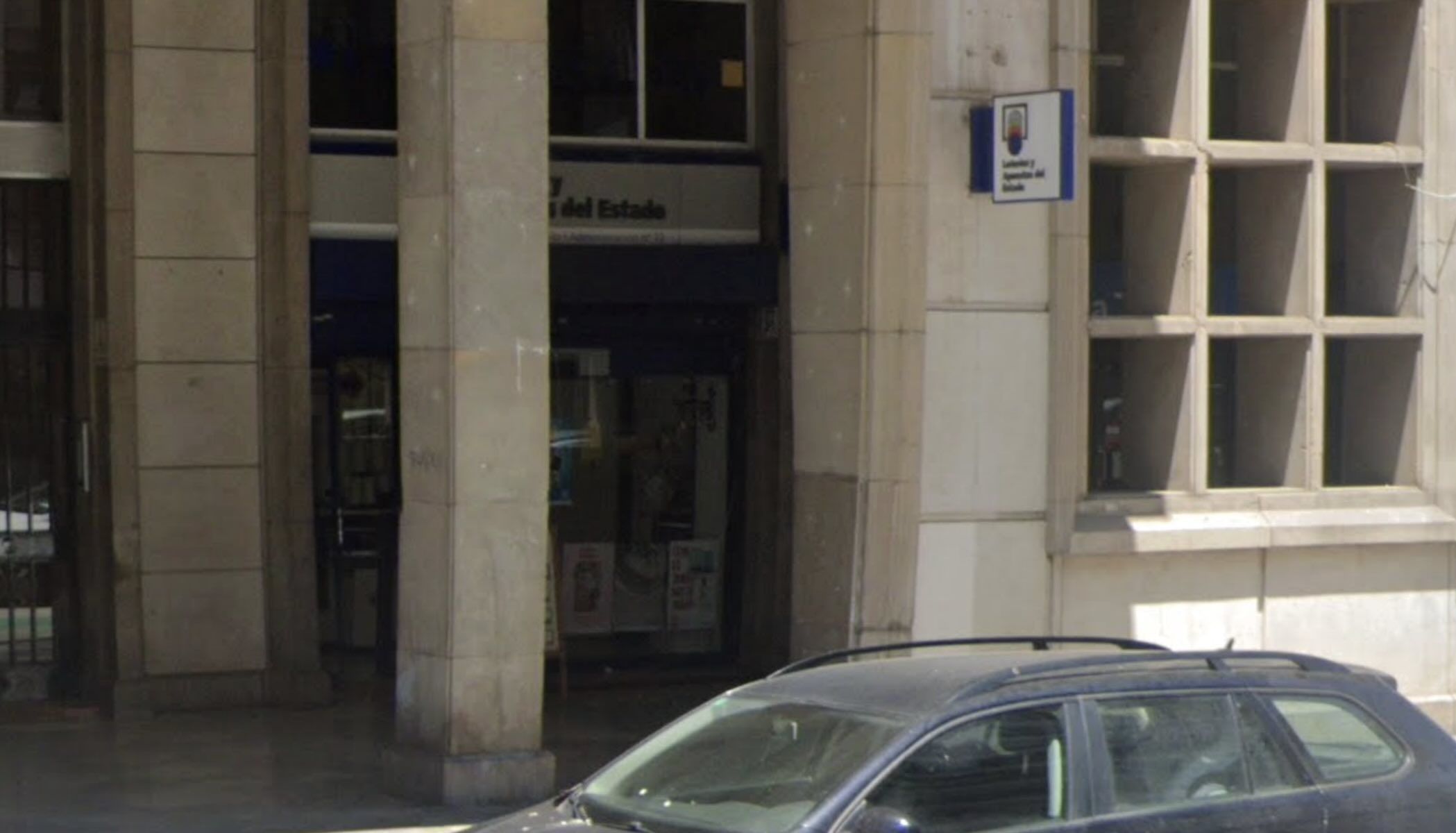 El afortunado de Sevilla selló su boleto de La Bonoloto en una administración de la avenida República Argentina, la de esta imagen de Google Maps.