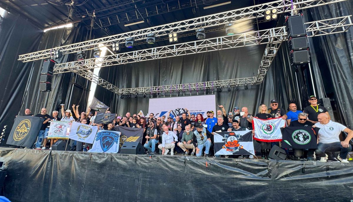 Un total de 65 clubes moteros han participado en el evento.