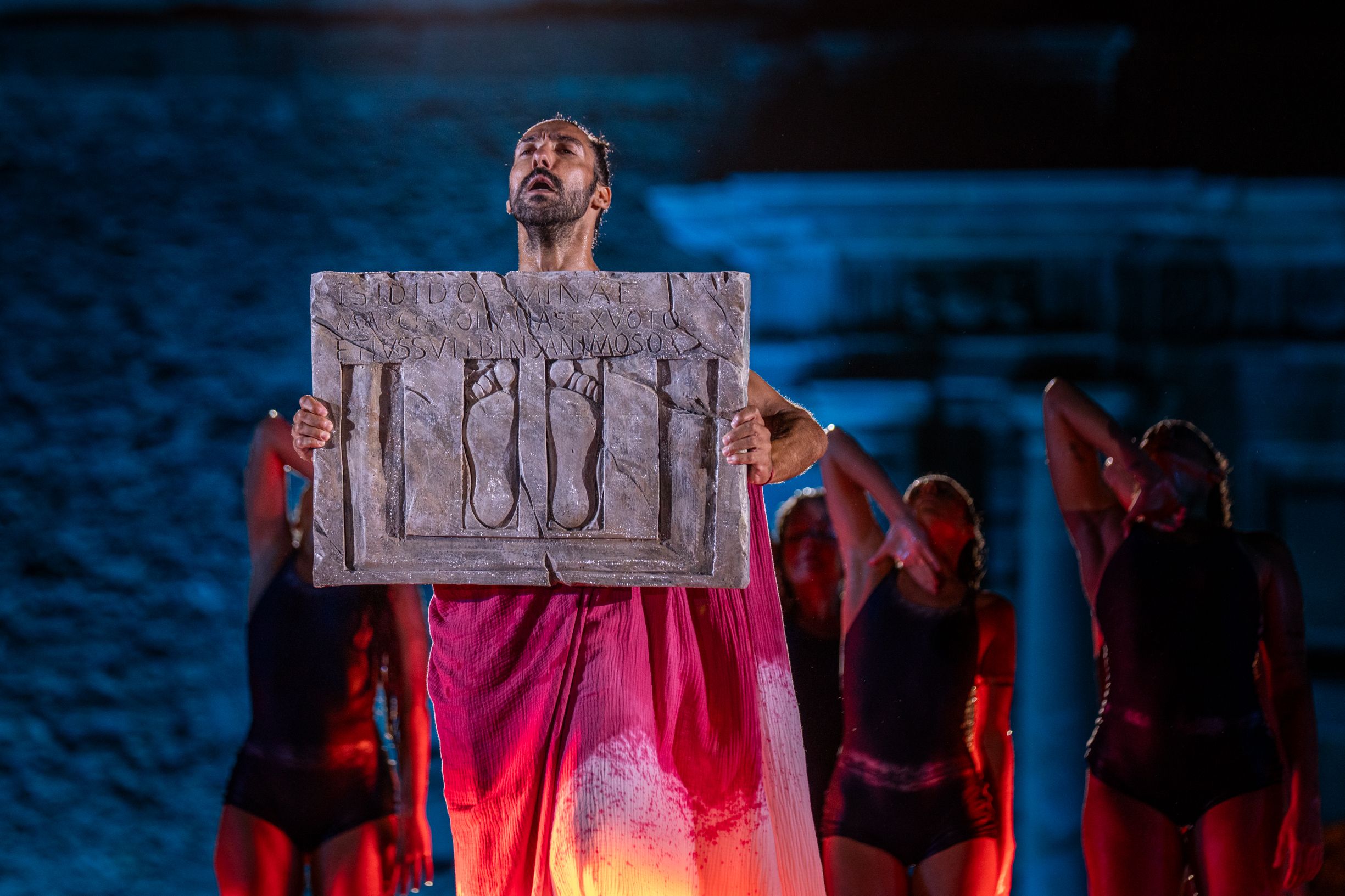   Un momento del deslumbrante recuerdo a la herencia romana de Cádiz.