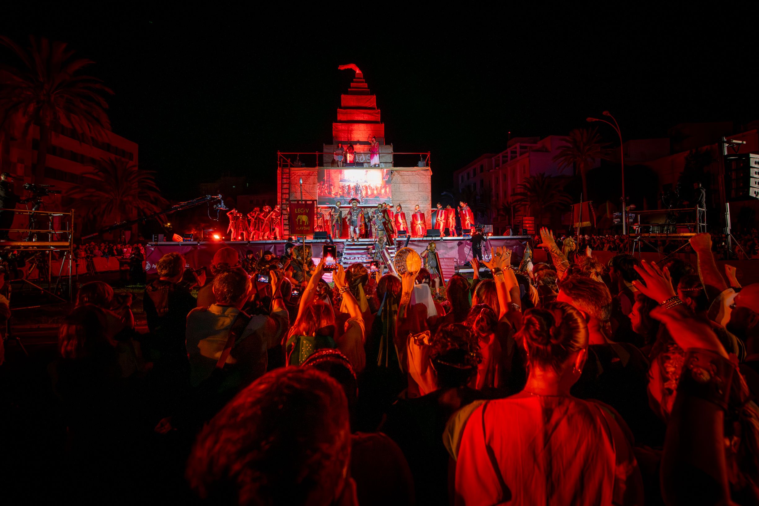 La recreación de un faro romano fue el centro del escenario.