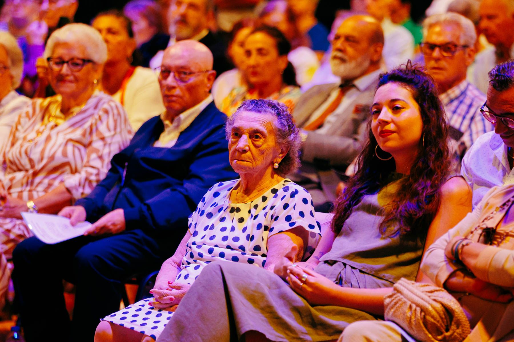 Claudia GR Moneo y Rosa Moneo.