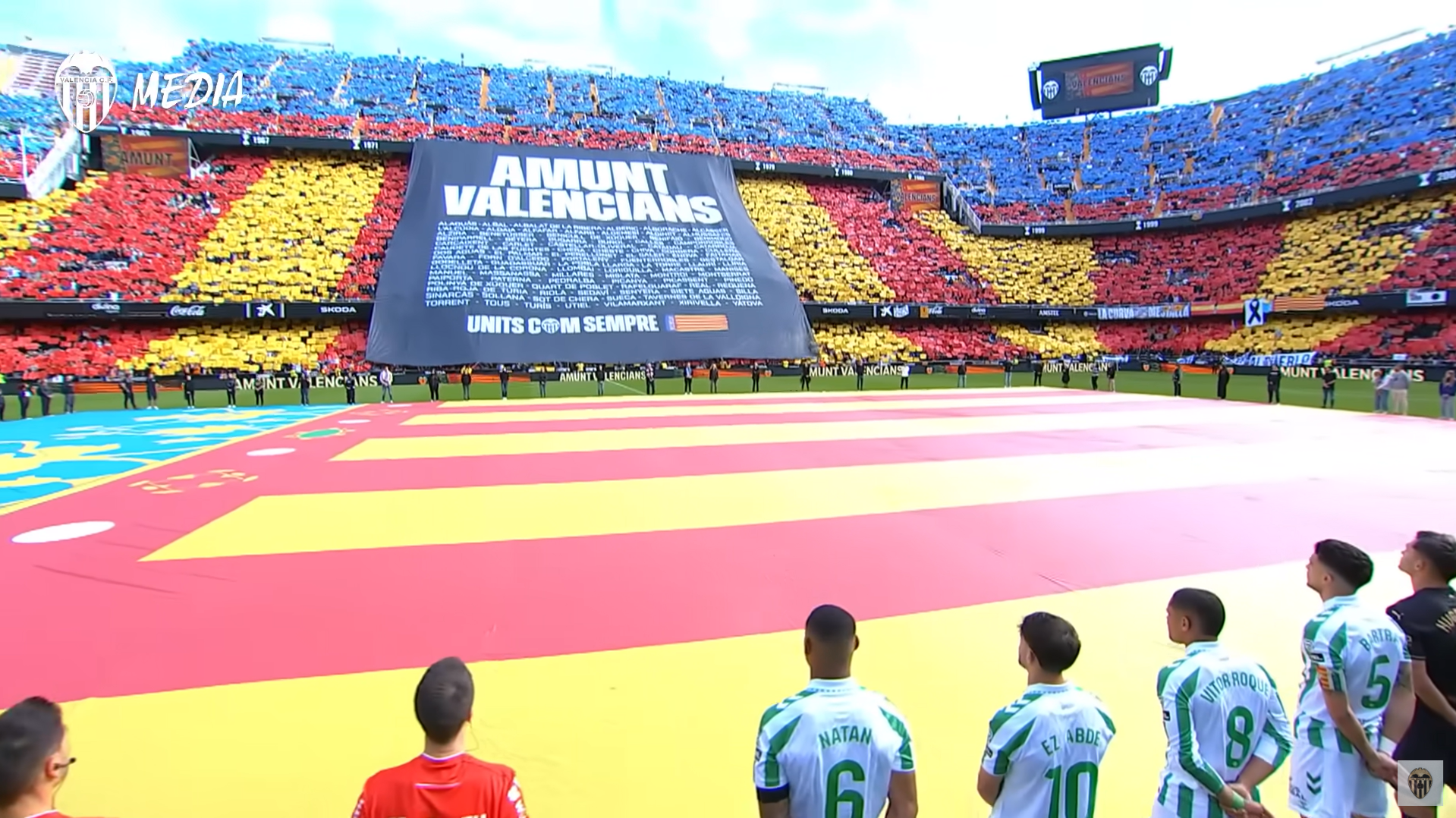 Homenaje en Mestalla a las víctimas de la Dana.