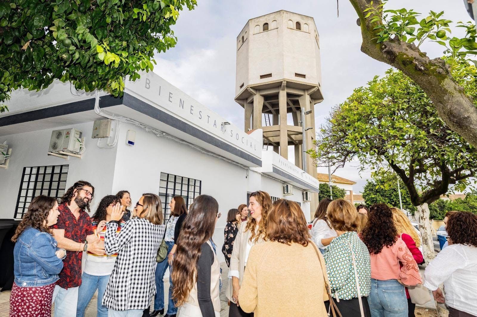 Un momento de la inauguración de la nueva sede de Bienestar Social en La Rinconada.