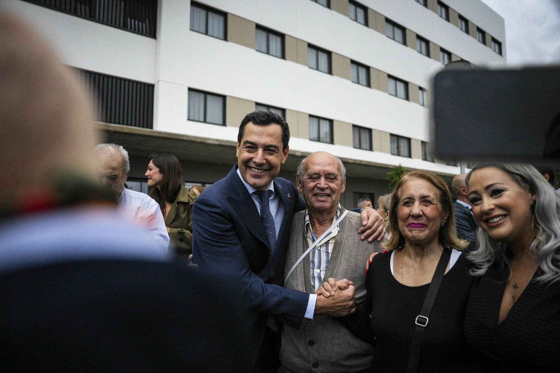 Juanma Moreno, en un acto este lunes.