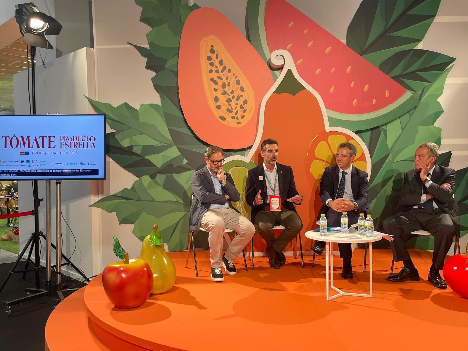 Fernández Pacheco en el foro sobre el tomate en la Fruit Attraction 2025.