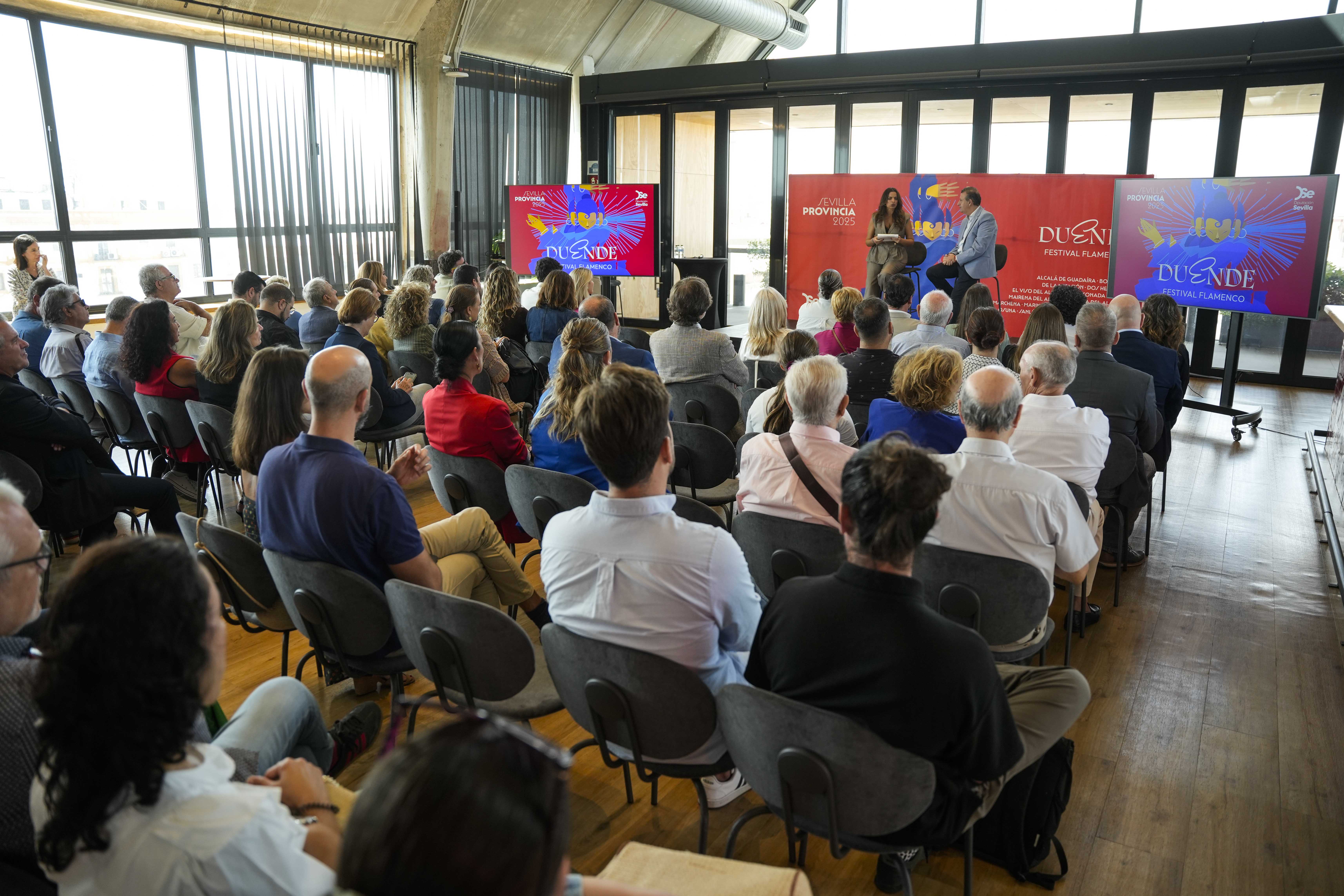 Un momendo de la presentación del Festival Flamenco Duende este mediodía en Sevilla.