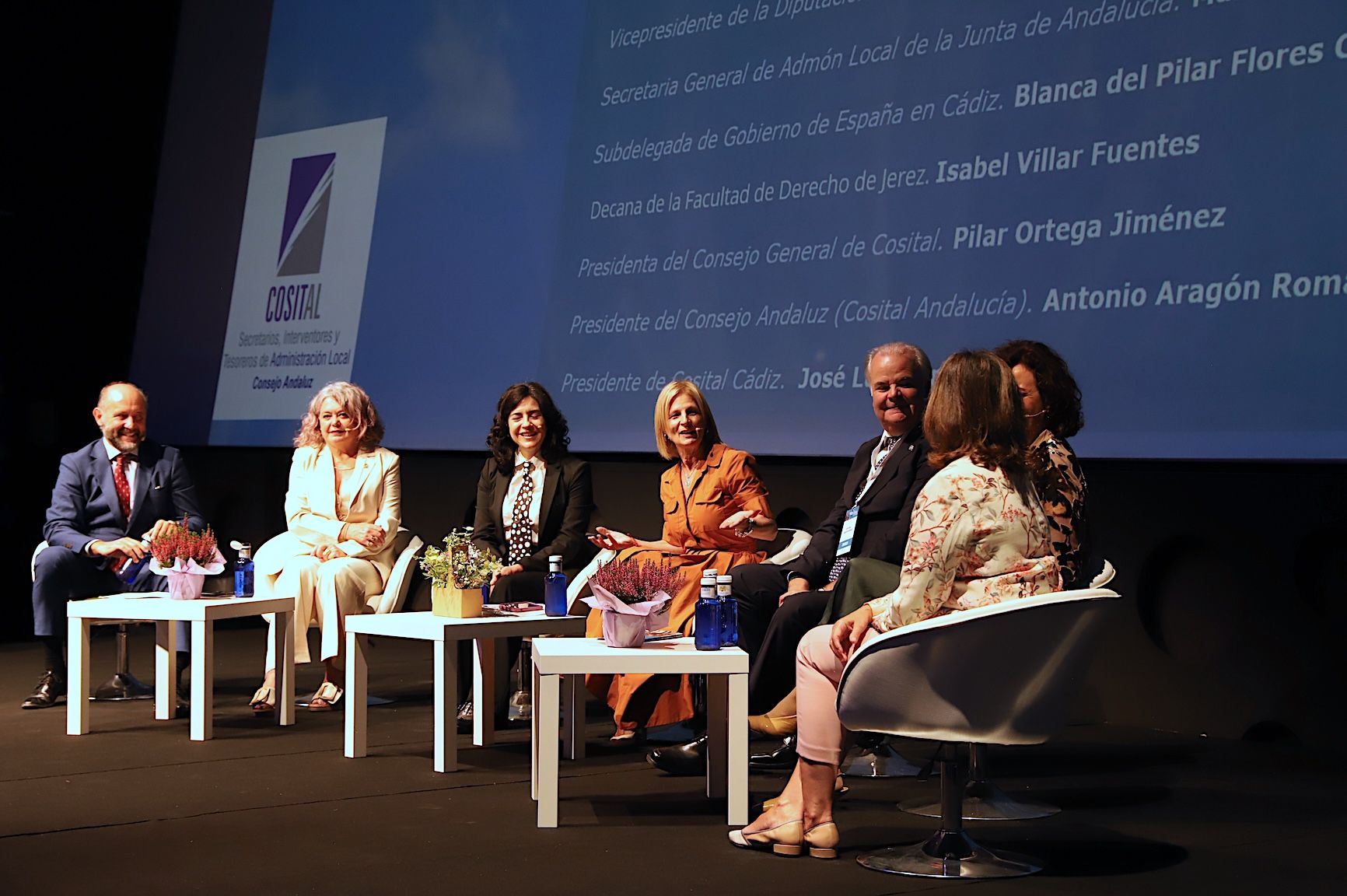 Alcaldesa inaugura Congreso Cosital 12