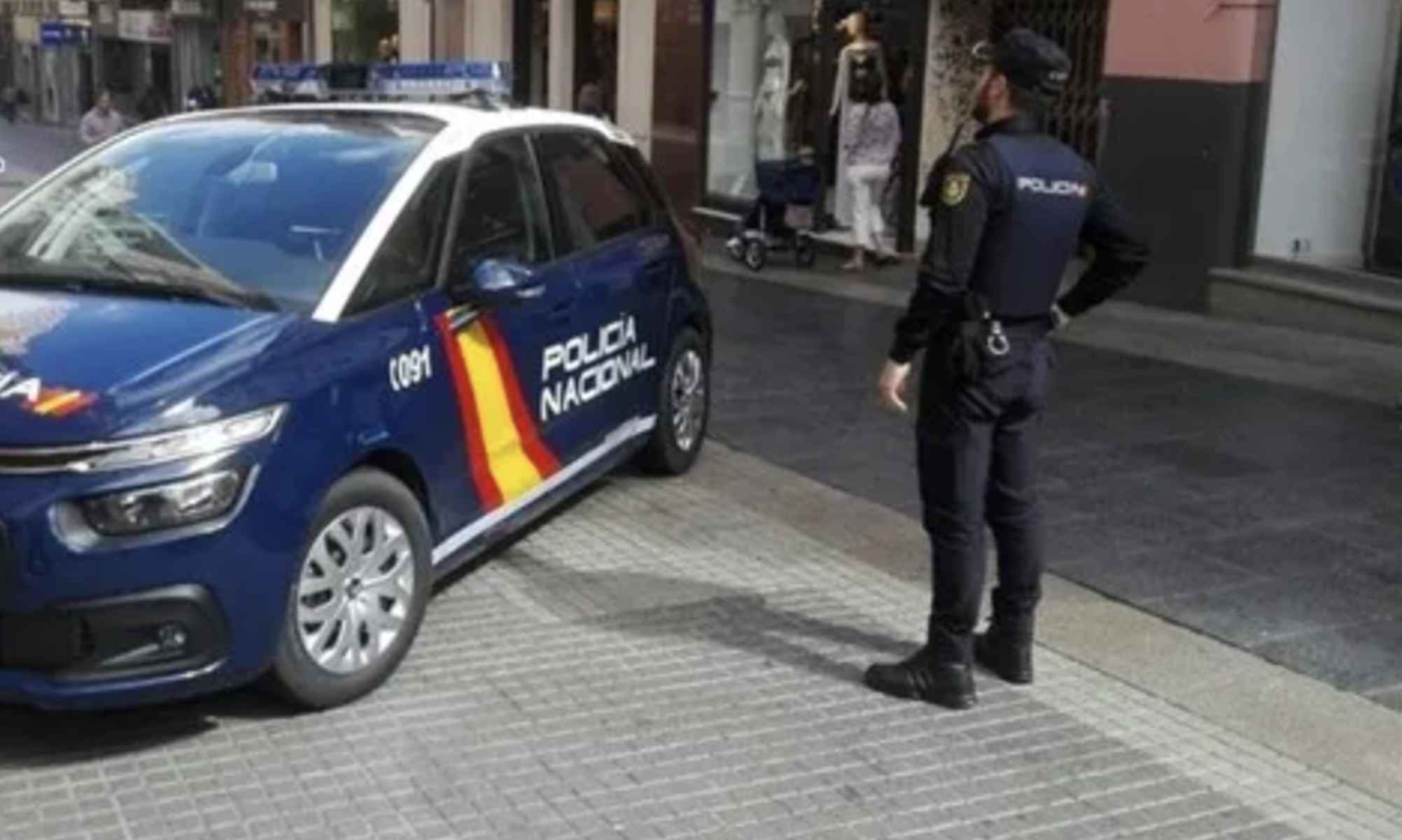 Imagen de archivo de una intervención de la Policía Nacional. Imagen de archivo de una intervención de la Policía Nacional.