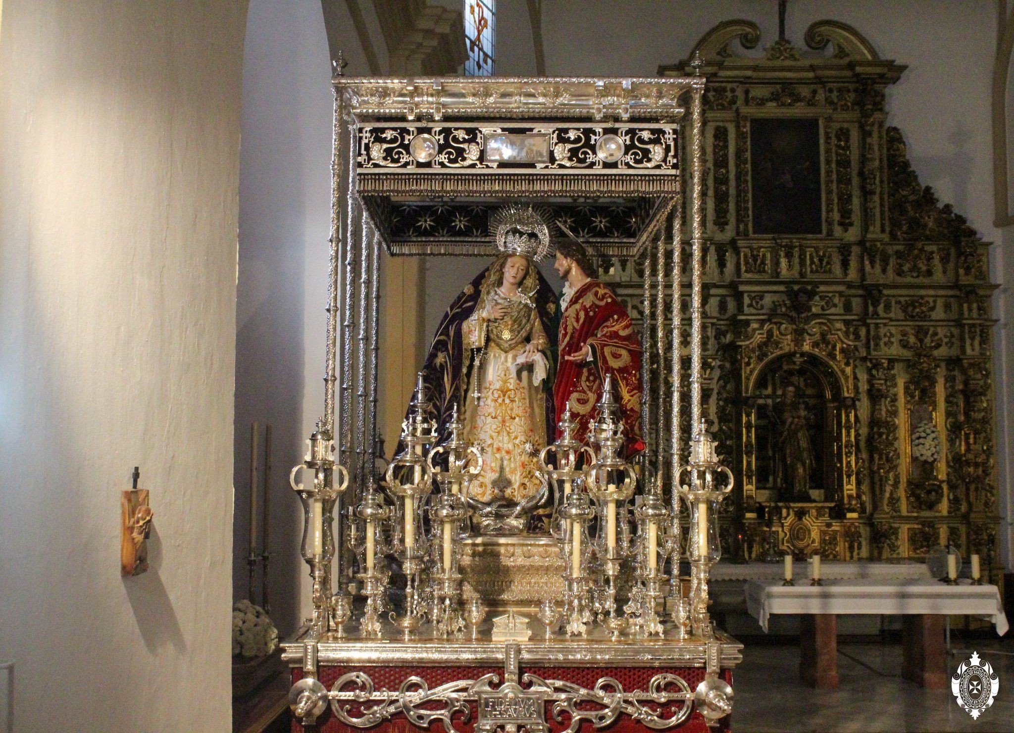 María Santísima de las Trinidad y san Juan Evangelista en el paso de palio que saldrán este sábado.