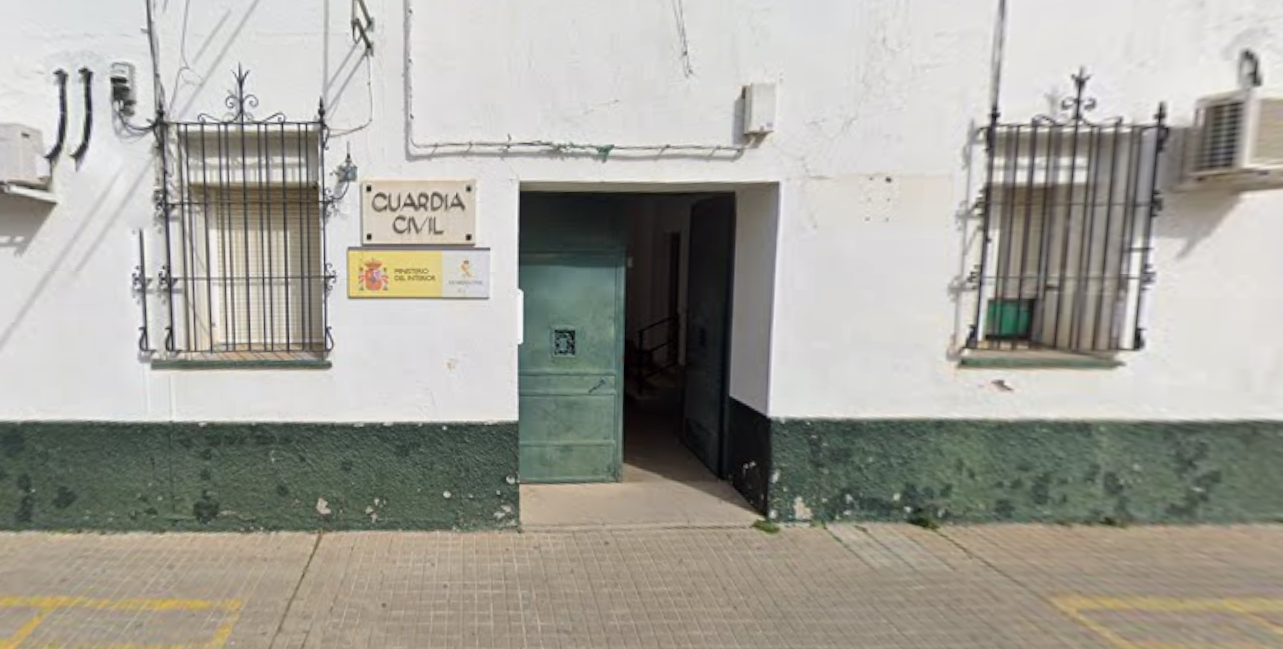 Cuartel de la Guardia Civil en Brenes. Cuartel de la Guardia Civil en Brenes.