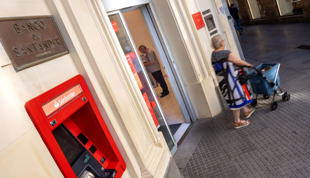 BANCO SANTANDER PALILLERO CADIZ 05