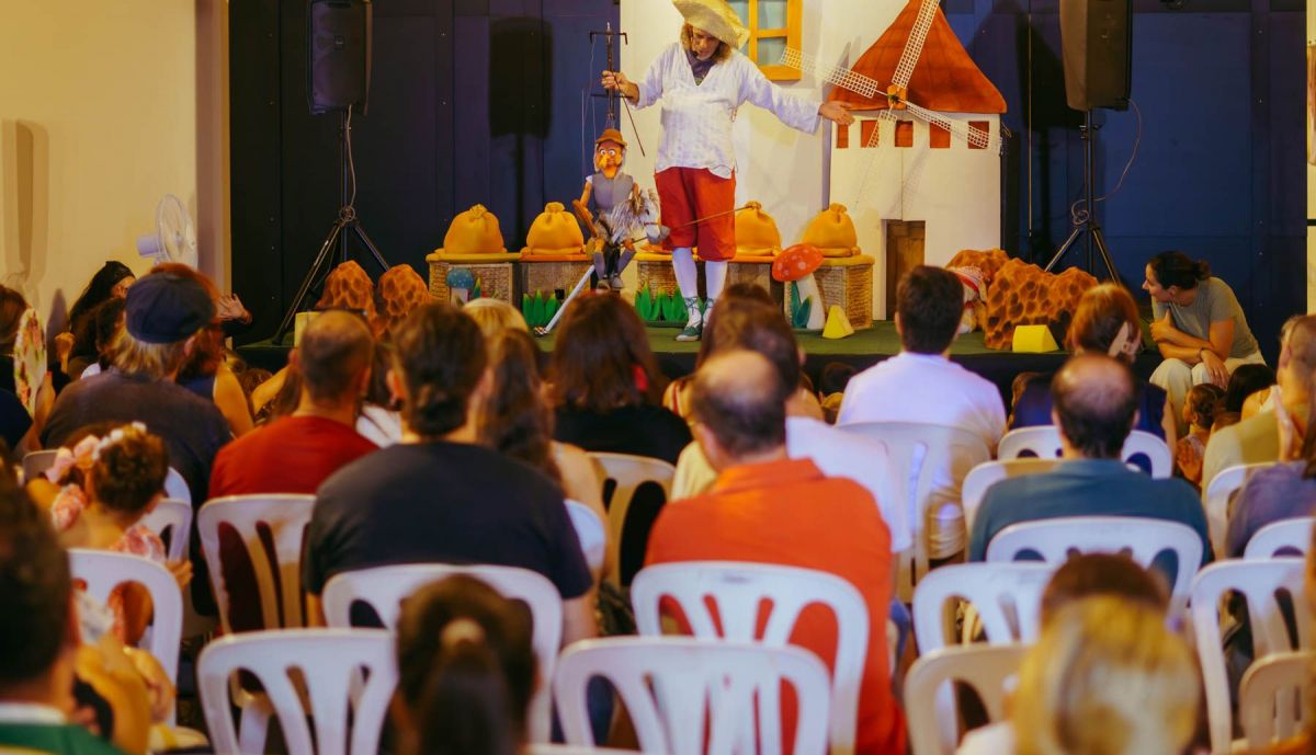 FERIA DEL LIBRO 2025 SABADO JEREZ 18