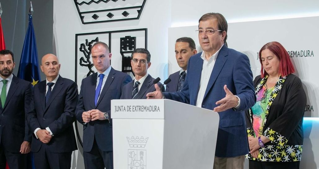 Guillermo Fernández Vara, en su última etapa como presidente de Extremadura. Guillermo Fernández Vara, en su última etapa como presidente de Extremadura.