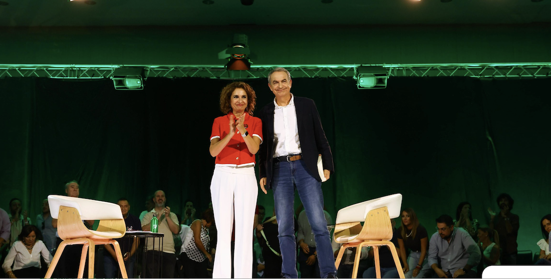 María Jesús Montero y José Luis Rodríguez Zapatero, en Sevilla.
