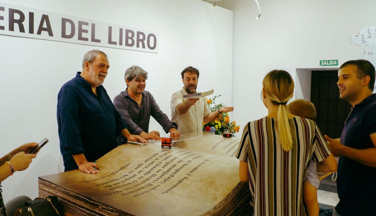 Feria del Libro Carmen Mola 3