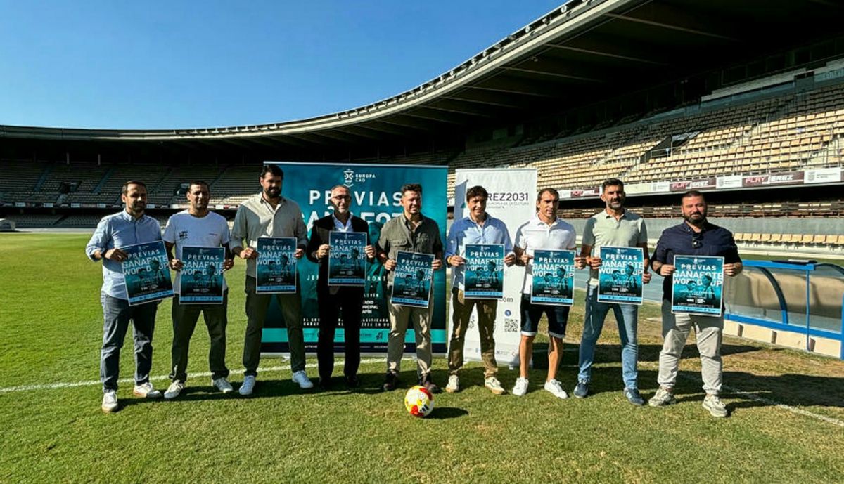 Presentación del torneo de fútbol.