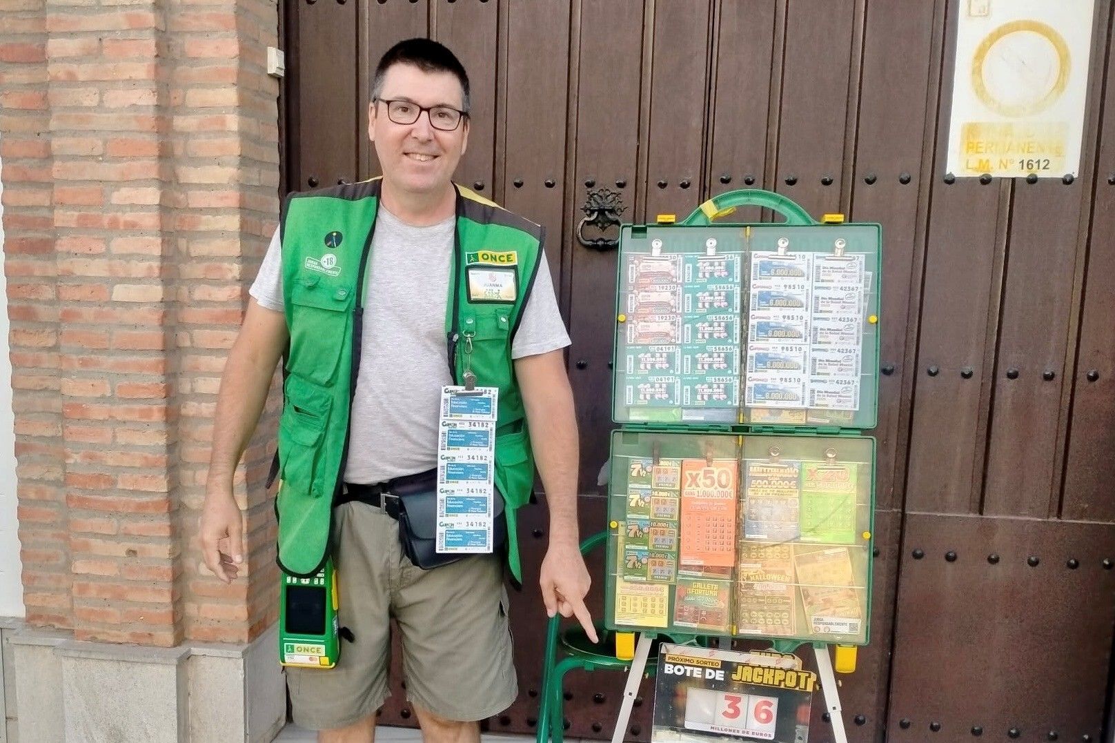 El vendedor de la ONCE de Mairena del Alcor.