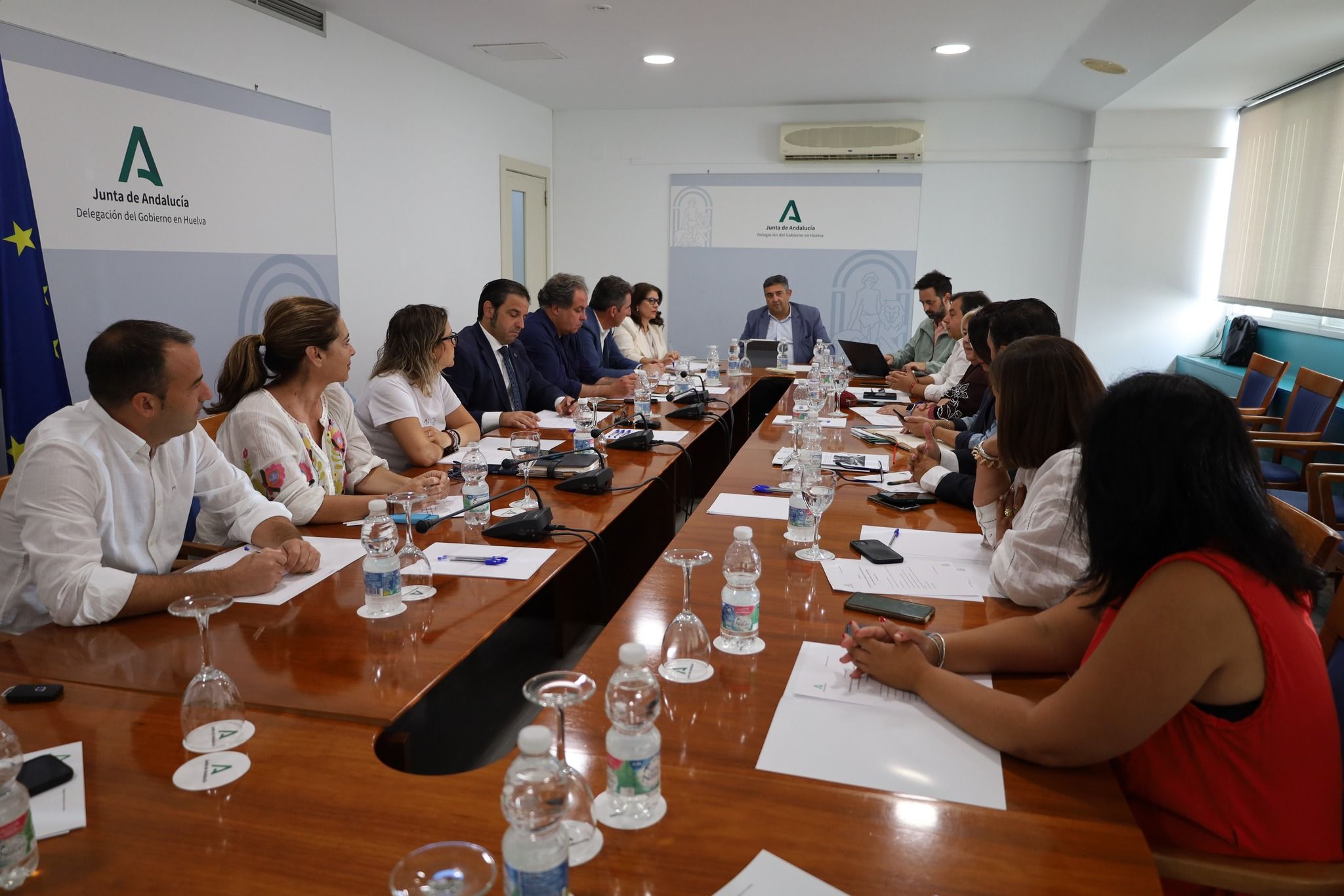 Una reunión de la Delegación del Gobierno andaluz en Huelva. Una reunión de la Delegación del Gobierno andaluz en Huelva.