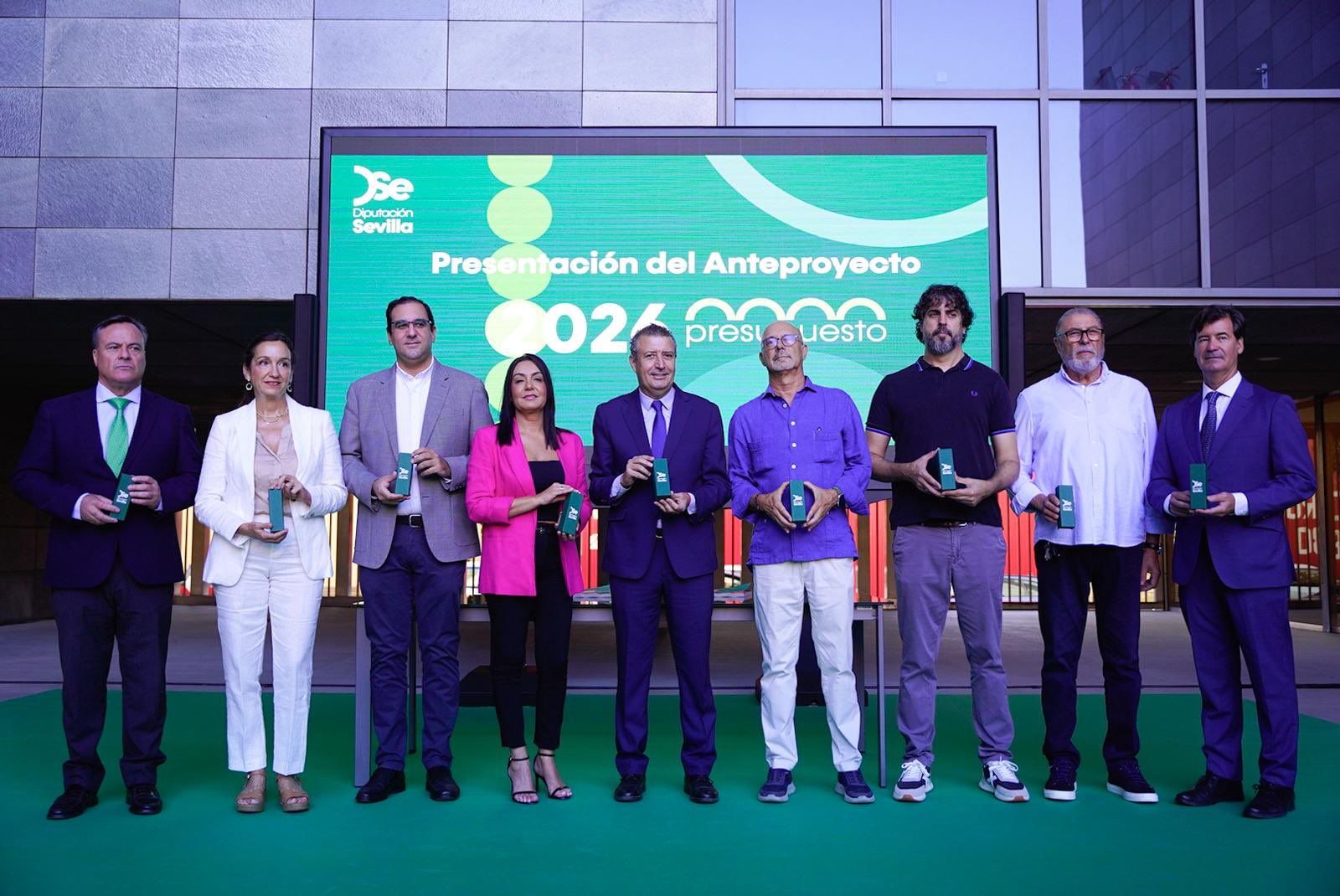 El proyecto de presupuestos, presentado a los partidos y a los sectores sociales.