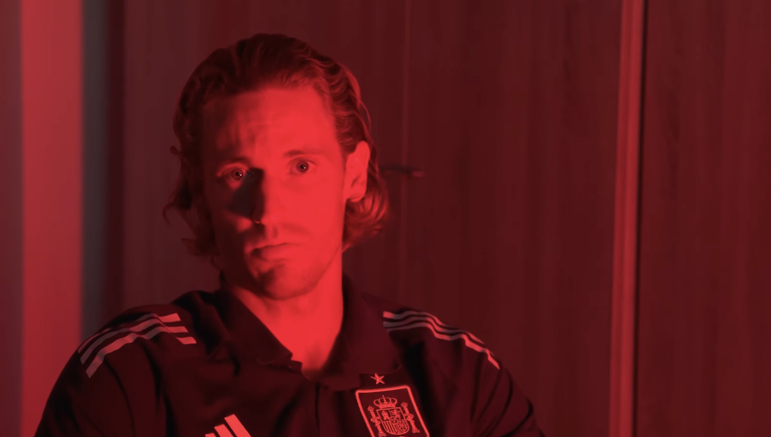 Marcos Llorente, con luz roja, en el vídeo de la Selección española.
