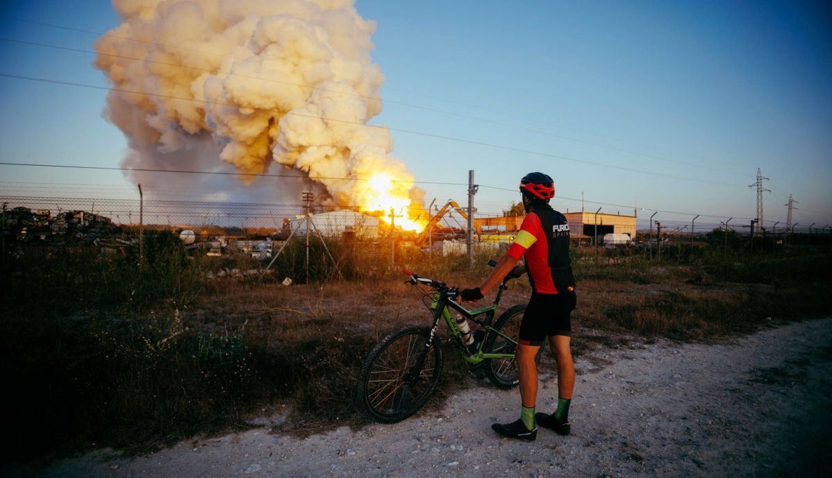 INCENDIO CHATARRERIA EL PORTAL 21