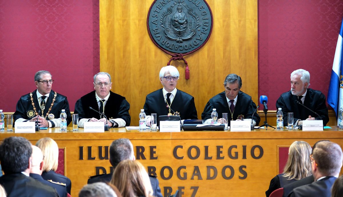 Gran Cruz Federico Fernández 00 6