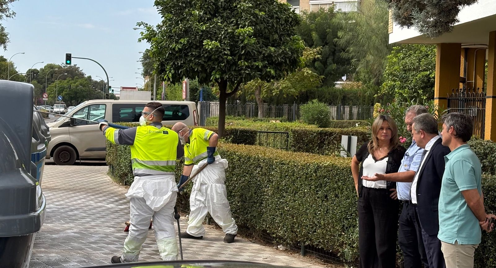 Limpieza de contenedores de Sevilla.