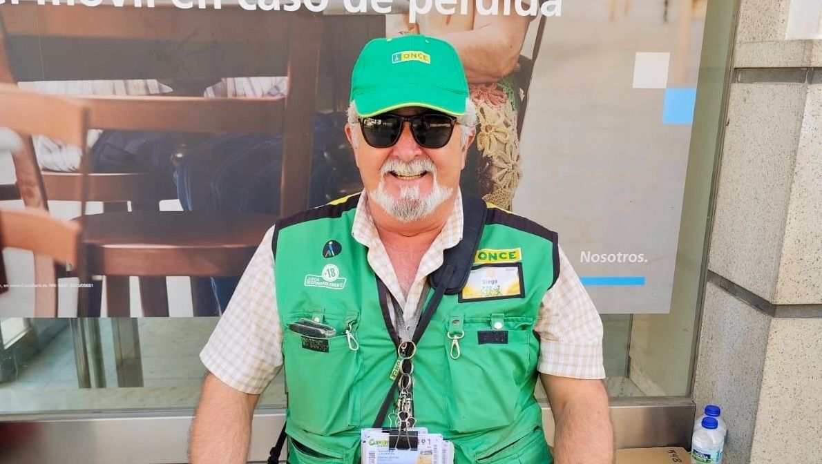 Diego Campos, el vendedor de la ONCE que ha dado un 'Sueldazo' en Castilleja.