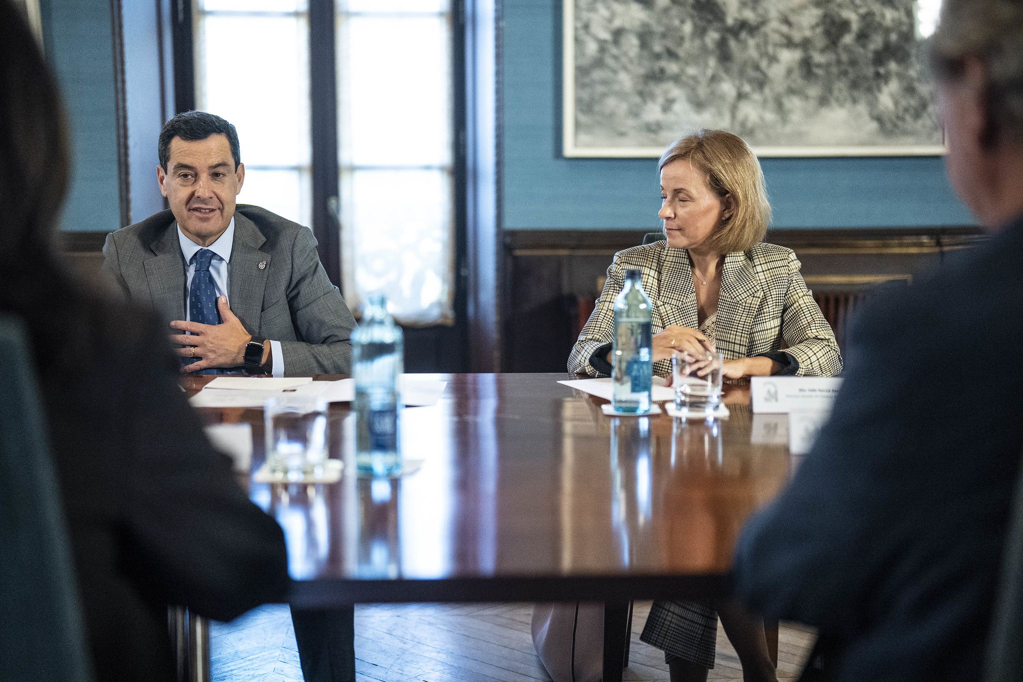 El presidente de la Junta, en la reunión reciente con la Asociación Española contra el Cáncer.