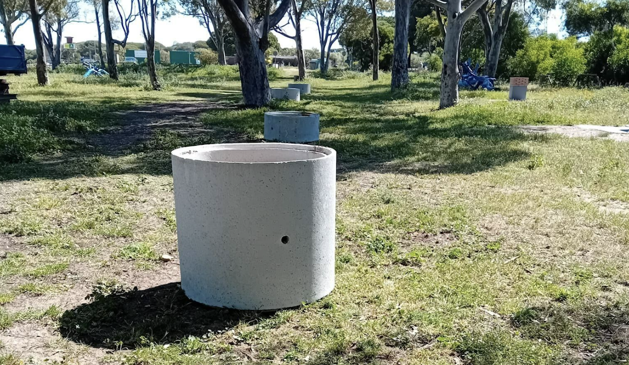 Zona habilitada para barbacoas en Puerto Real.