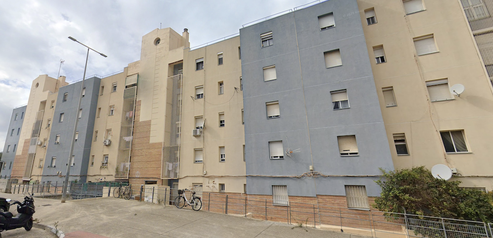 Viviendas de la calle Séneca, de Puerto Real, donde tiene lugar el incendio.