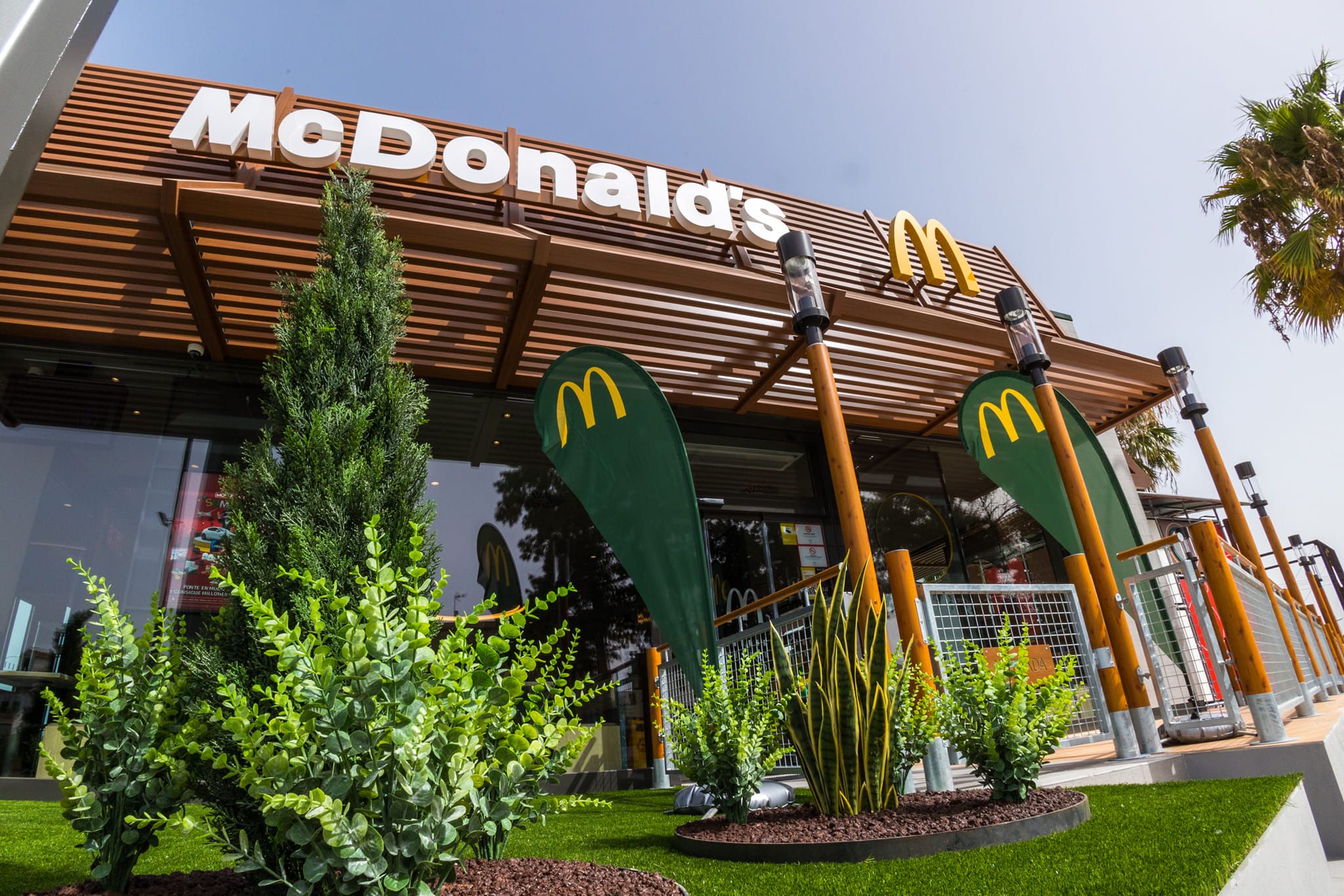Un McDonald's en la Bahía de Cádiz.