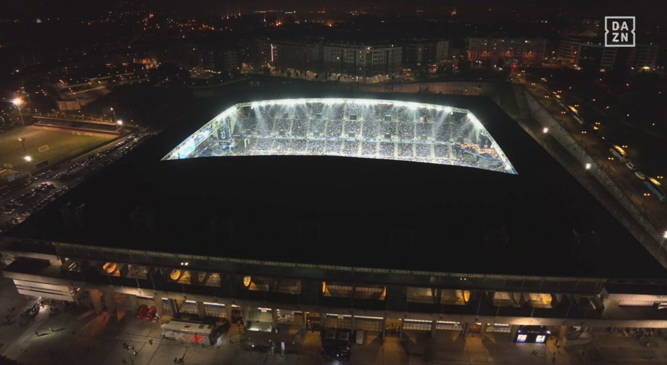 Imagen del Carlos Tartiere durante la protesta.
