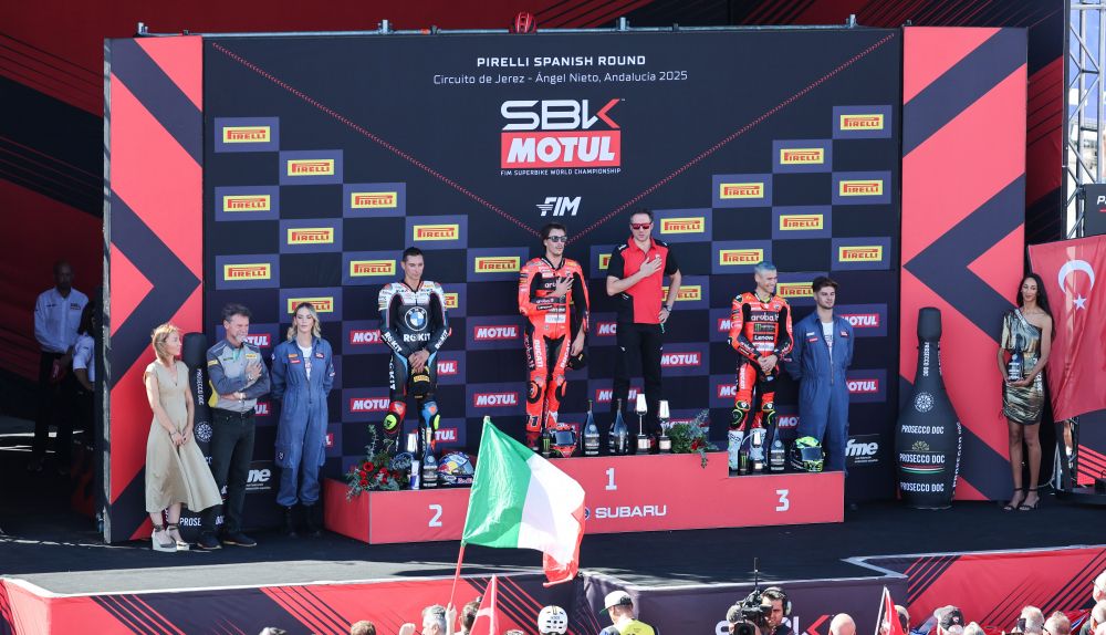 Podio de Superbikes en Jerez.